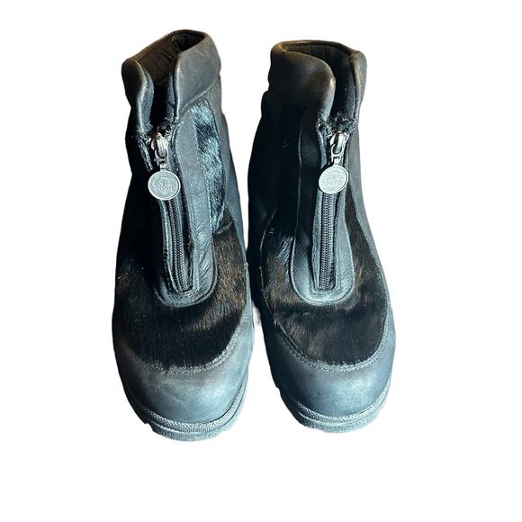 Vintage Sorel Black Leather Calf Hair Ankle Booties - Size 10 - Picture 4 of 10